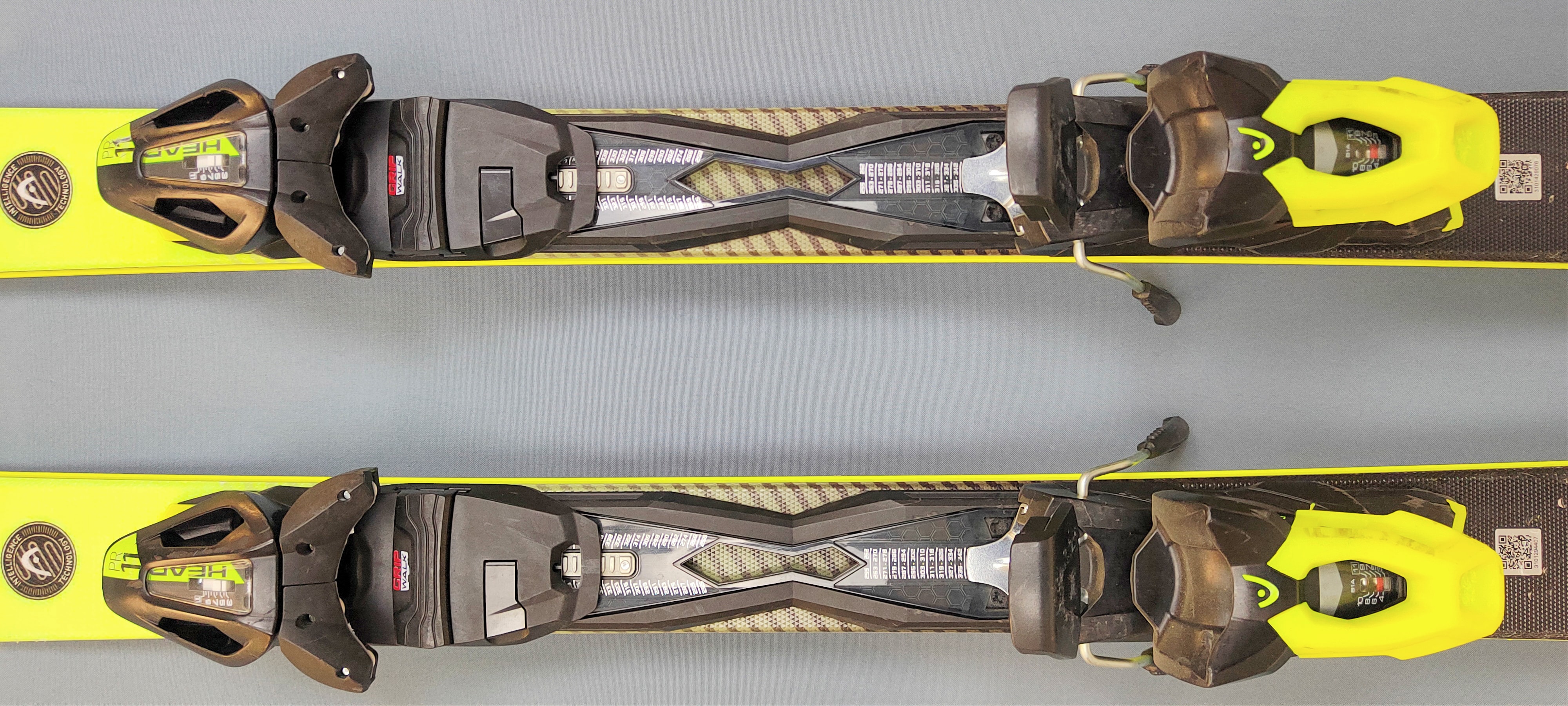 Head STR Race 163 21-22