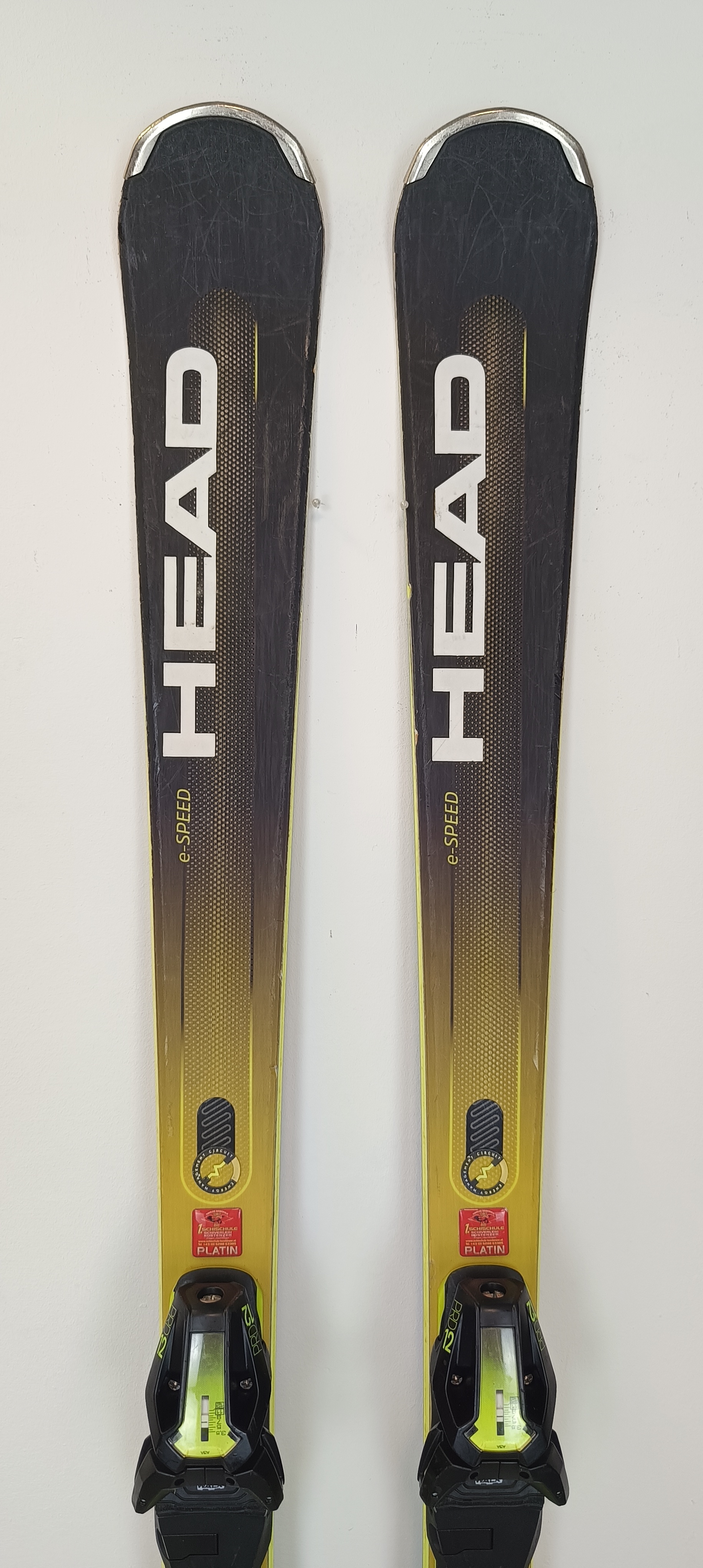 Head Supershape e-speed 163 22-23 Head Supershape e-speed 163 22-23